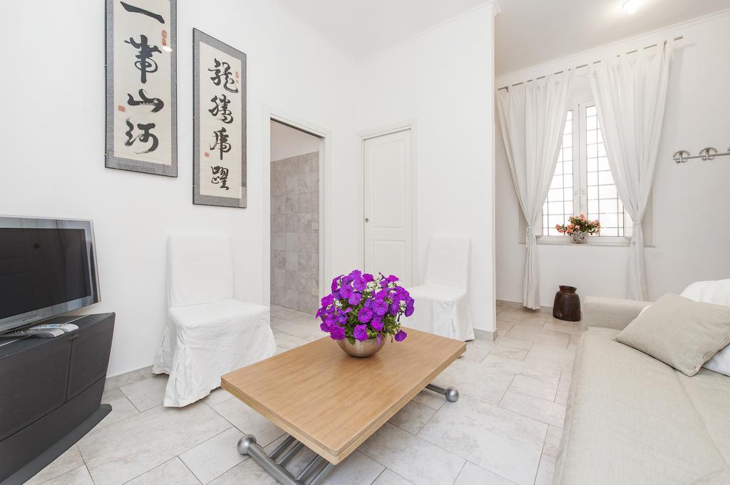 Foscolo Al 24 Apartment Rome Ruang foto