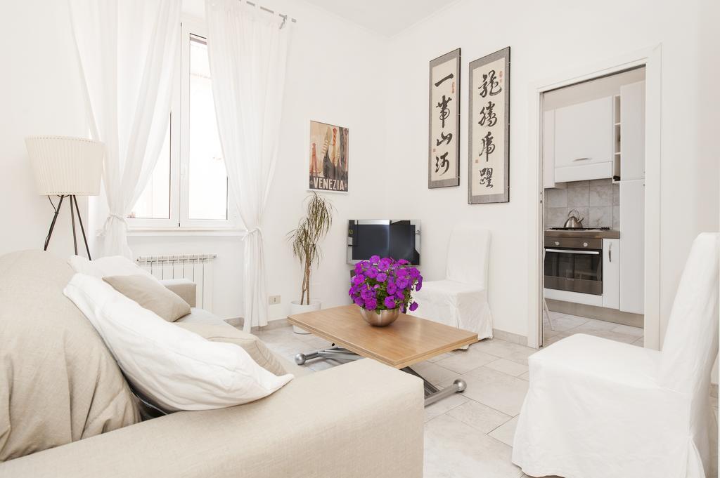 Foscolo Al 24 Apartment Rome Ruang foto